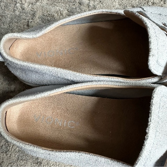 Vionic Women's Uptown Slip On Penny
Loafer Powder Blue Genuine Suede Size 10 - Picture 6 of 7